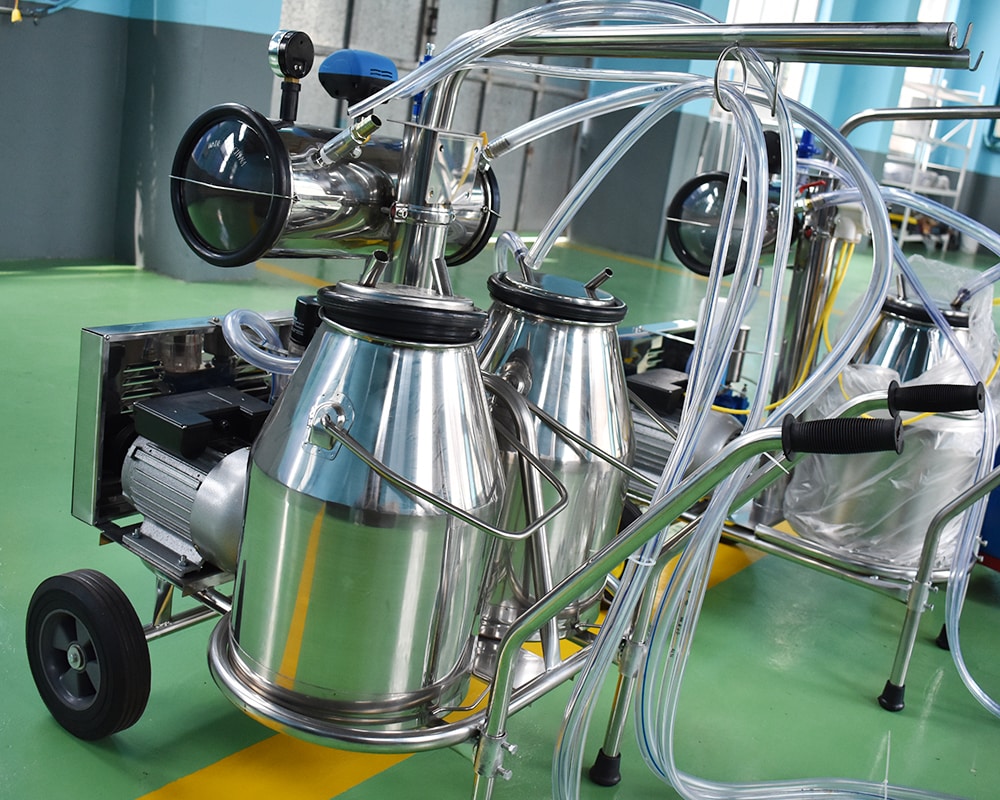 cow farm vacuum pump milking machine trolley milking machine with double buckets