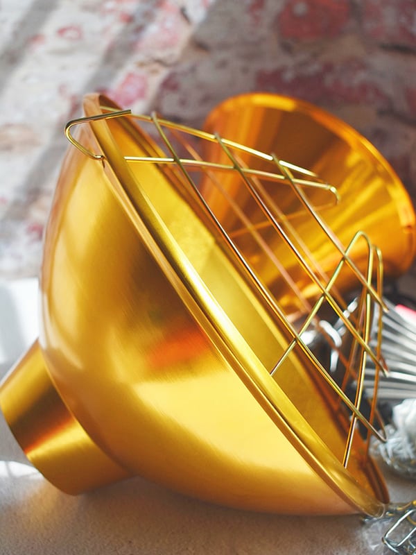 pig sow farm heating lampshade