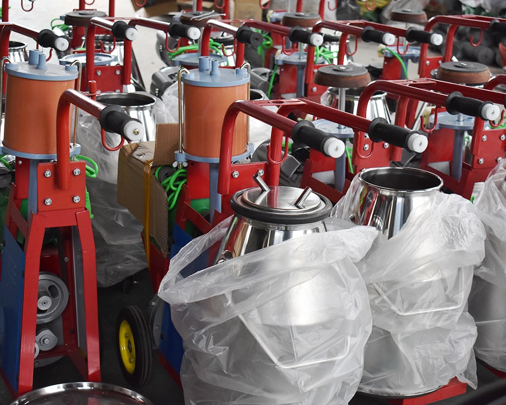 cow farm piston milking machine
