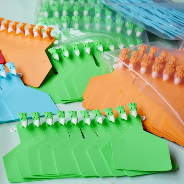 big and small sizes Integrated animal ear tag cattle cow farm ear tags