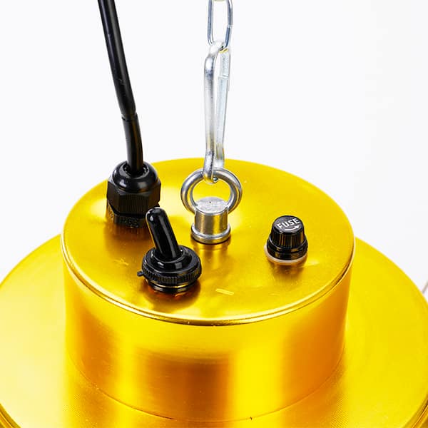 livestock chicken heat lamp shade with halogen lamp