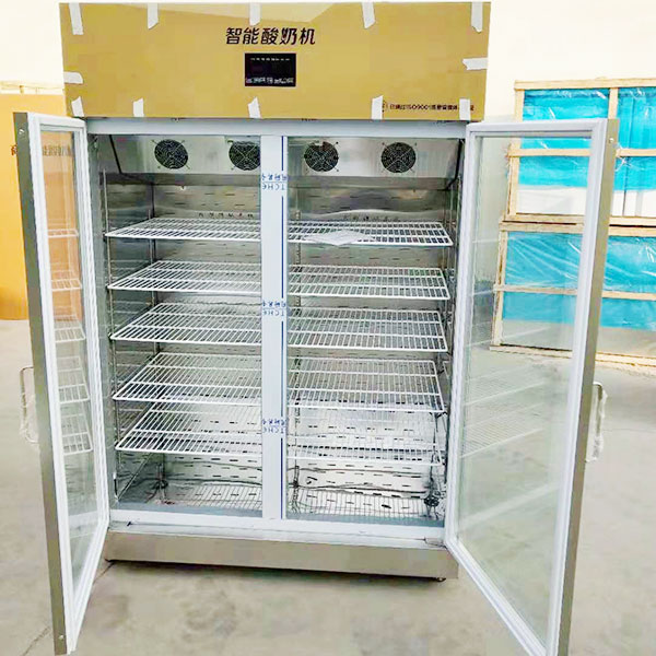 Commercial smart yogurt maker in factory