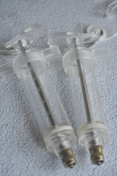 Veterinary Plastic Steel Syringe 11 DSC 0198