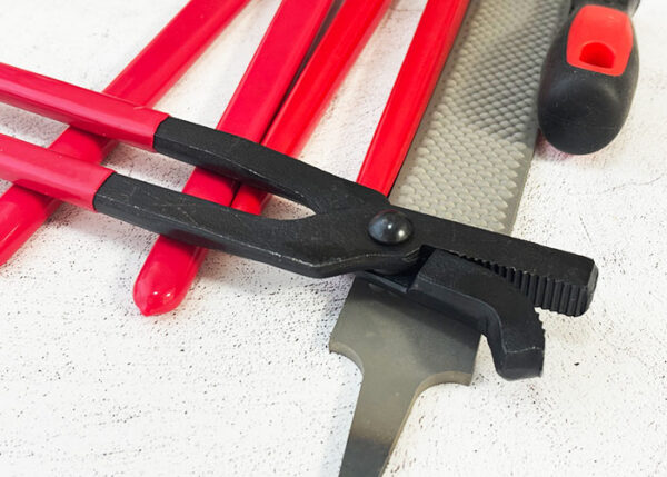 Nail pressing pliers Equine hoof care tools Horse hoof maintenance